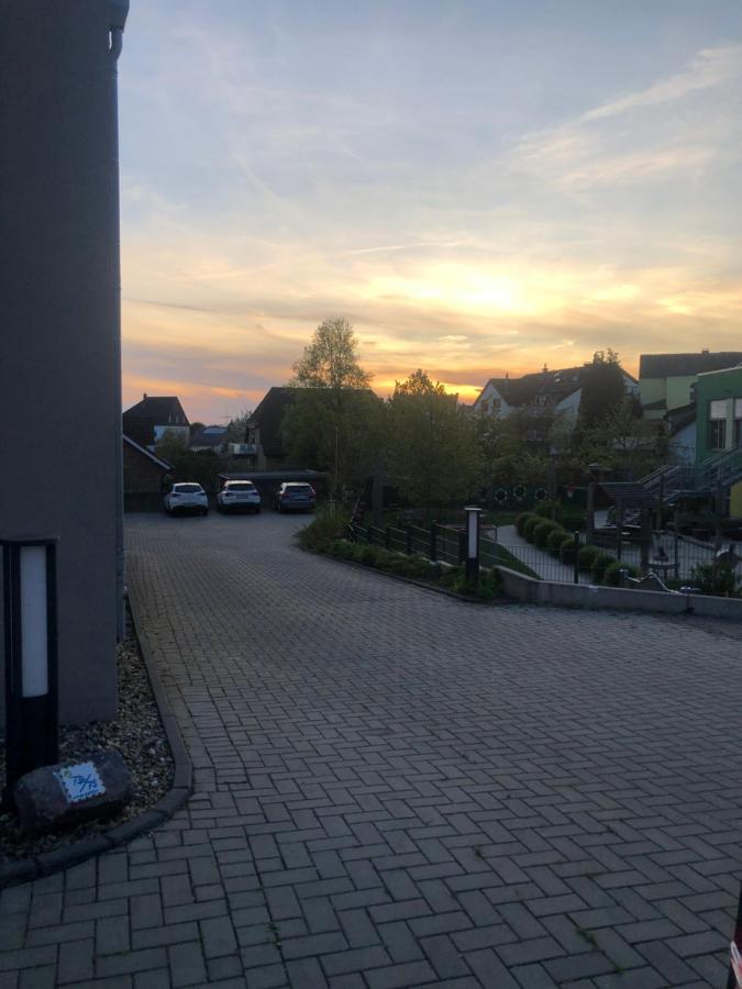 Moderne Wohnung Mit 4 Betten Bochum Buitenkant foto